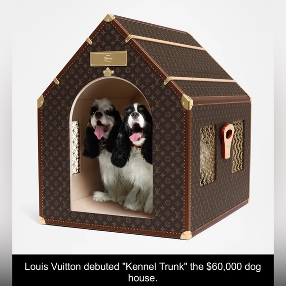 Always have fun with fashion. Dress to entertain yourself.” - Betsey Johnson - Picture 7 of 10